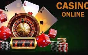 Tampilan mesin slot Mega Sevens di web 77 dengan simbol 7 emas